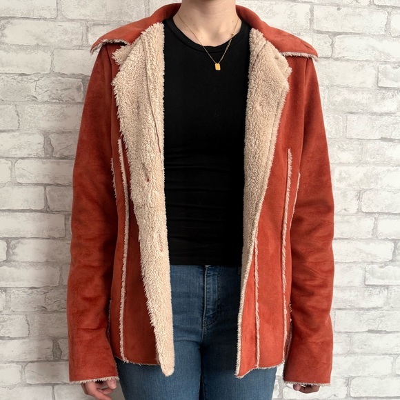 Fur coat - Picture 2 of 6